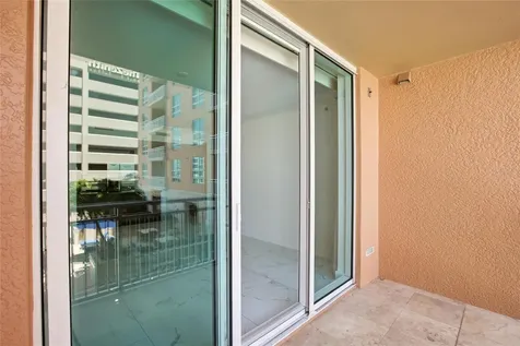 1350 Main Street Sarasota FL 34236