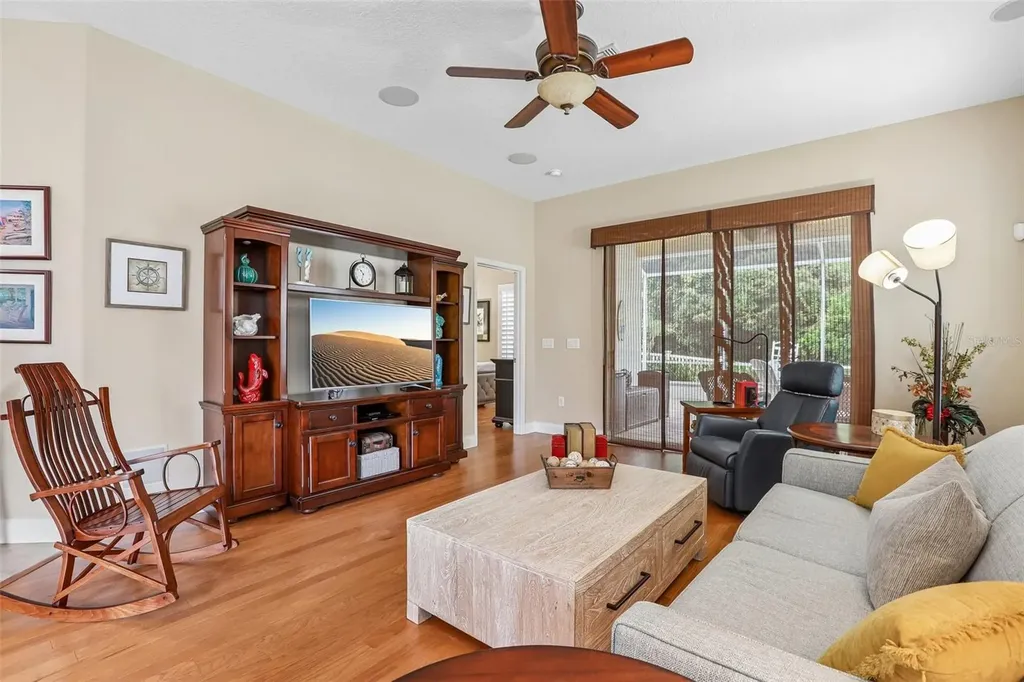 2849 Devonoak Boulevard Land O Lakes FL 34638