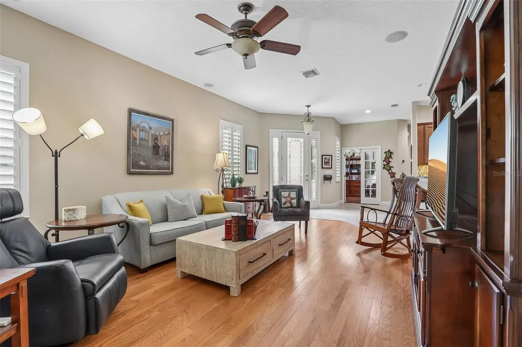 2849 Devonoak Boulevard Land O Lakes FL 34638