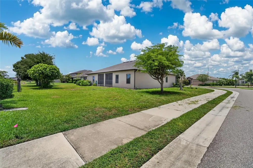 4054 River Bank Way Punta Gorda FL 33980