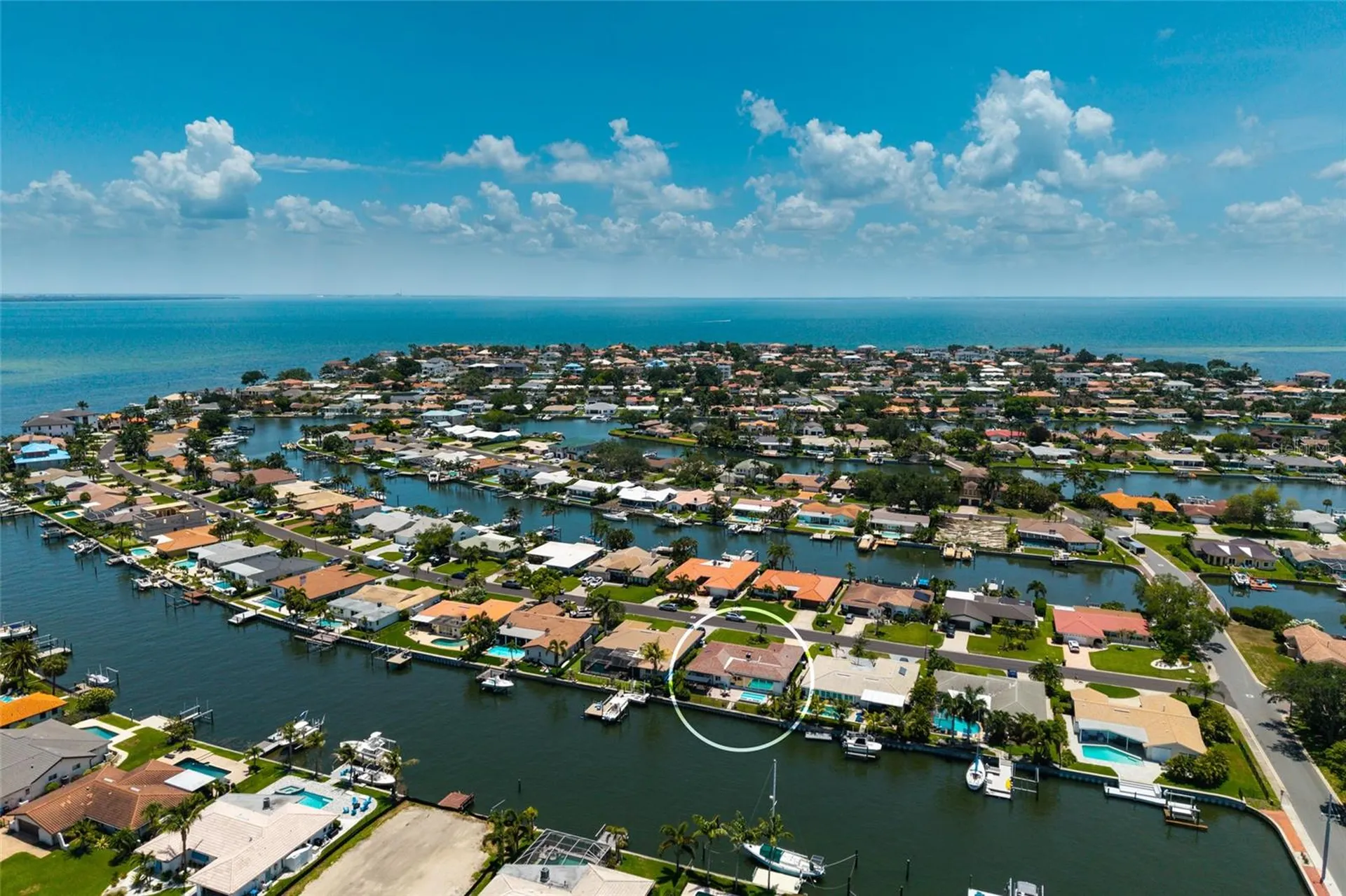2011 Michigan Avenue NE St Petersburg FL 33703