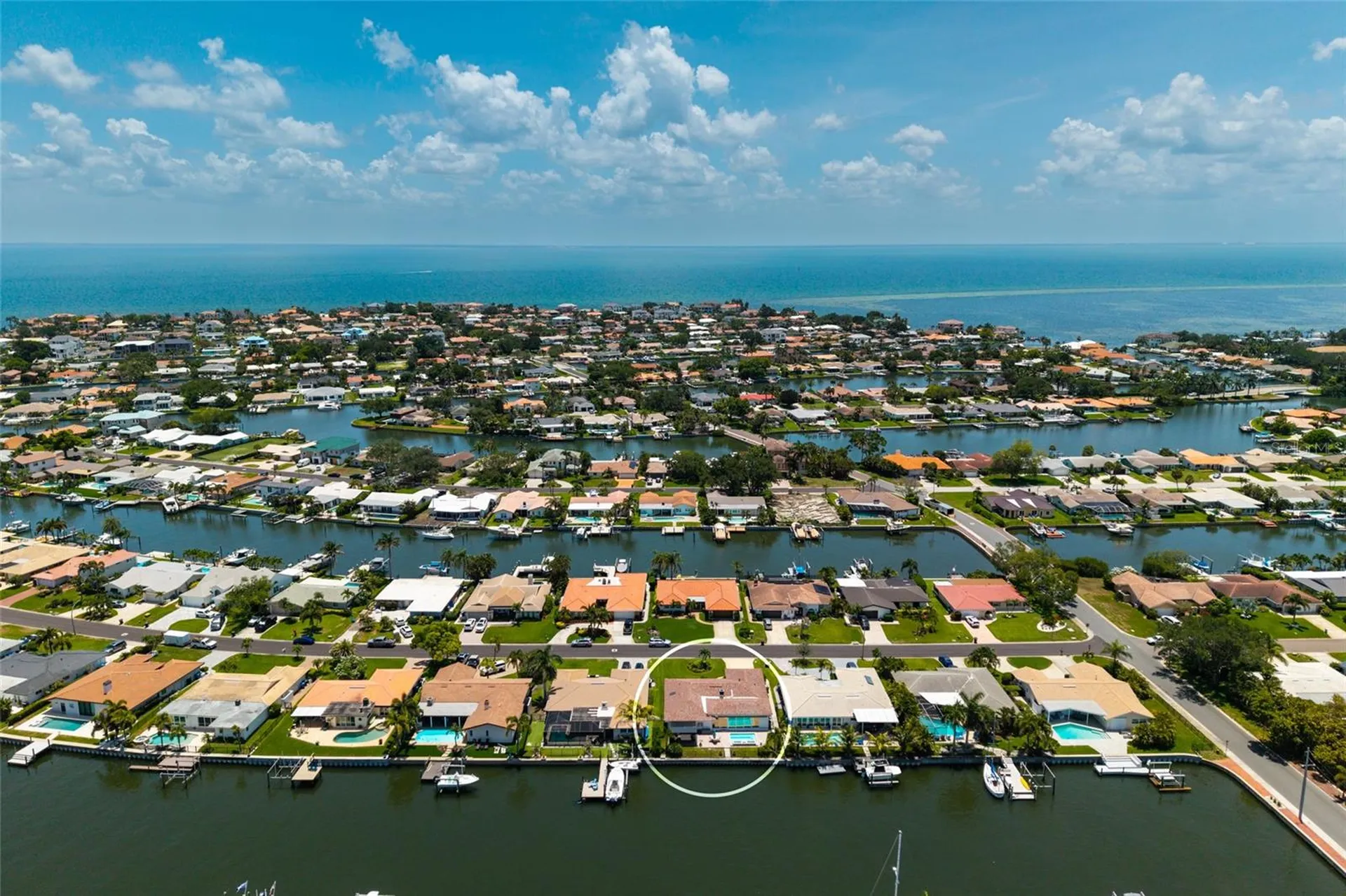 2011 Michigan Avenue NE St Petersburg FL 33703