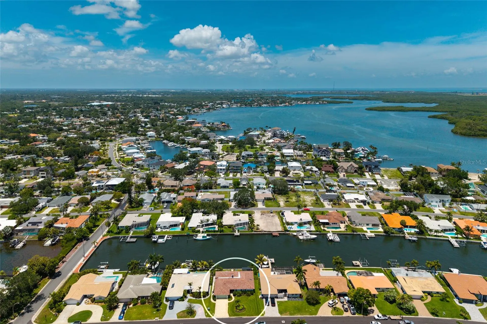 2011 Michigan Avenue NE St Petersburg FL 33703
