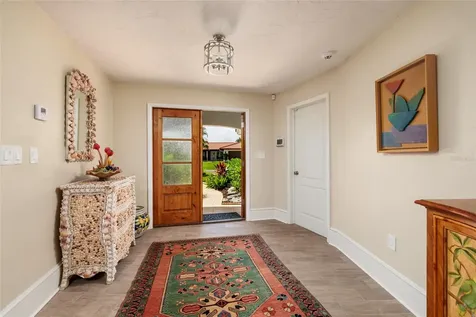 2011 Michigan Avenue NE St Petersburg FL 33703