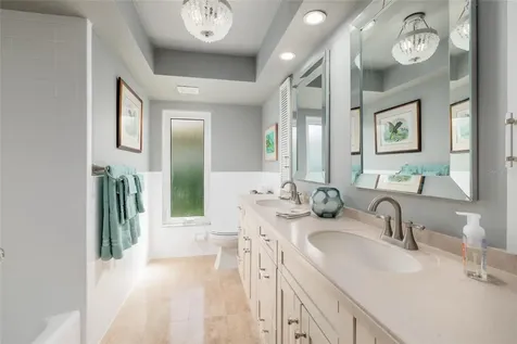 2011 Michigan Avenue NE St Petersburg FL 33703