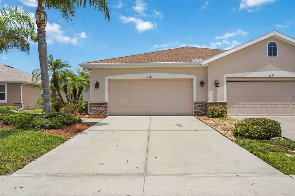 4249 Lenox Boulevard Venice FL 34293