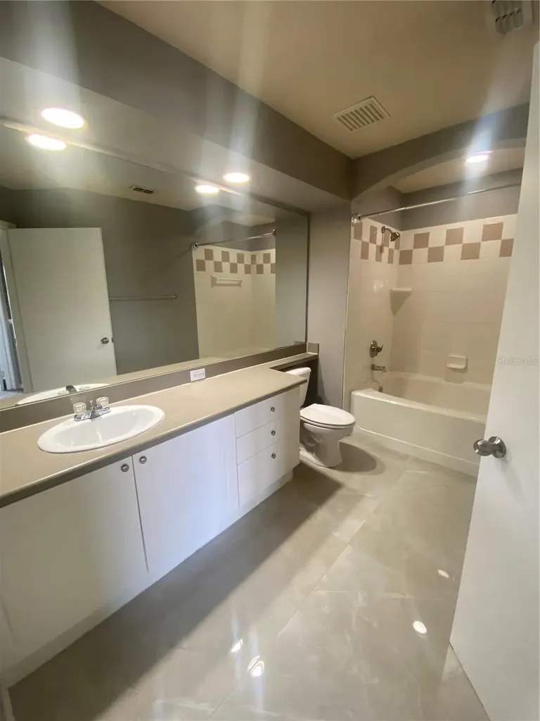 4009 Sand Palm Court Tampa FL 33624