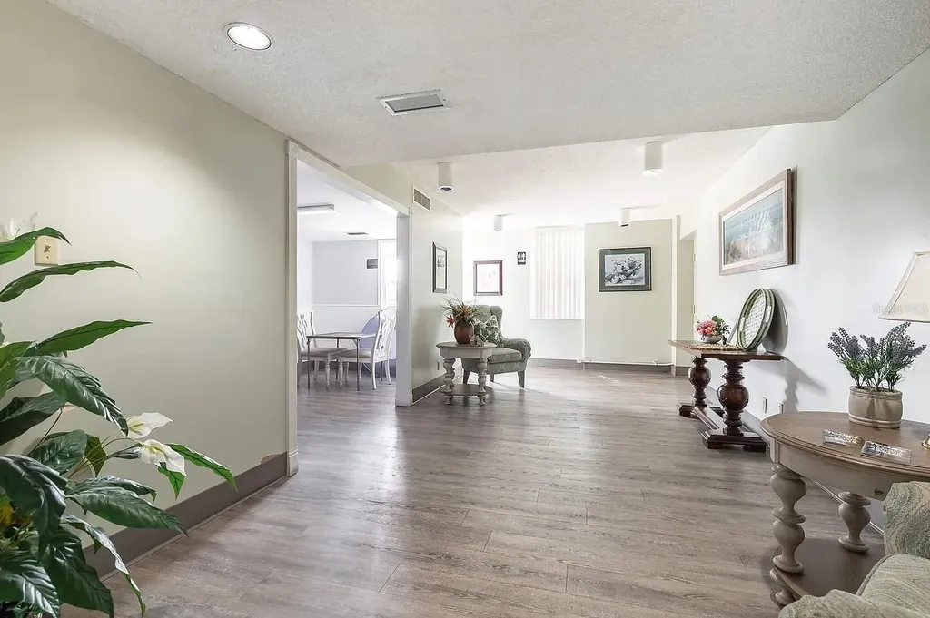 2901 26th Street W Bradenton FL 34205