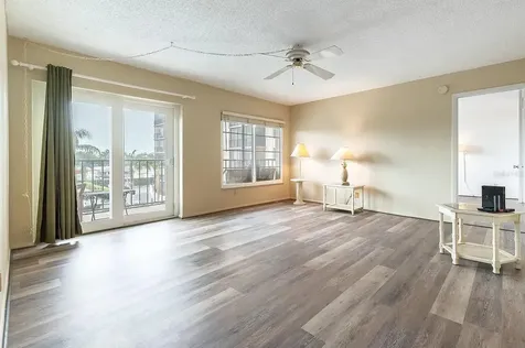 2901 26th Street W Bradenton FL 34205