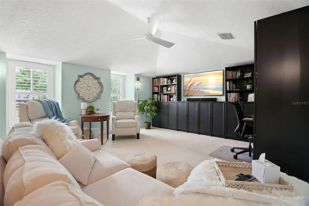 209 Highland Woods Drive Safety Harbor FL 34695