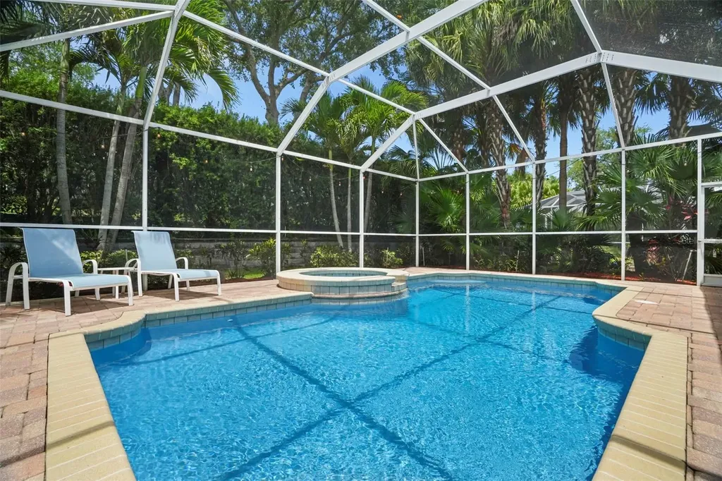 209 Highland Woods Drive Safety Harbor FL 34695
