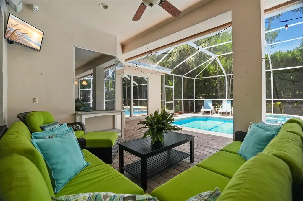 209 Highland Woods Drive Safety Harbor FL 34695