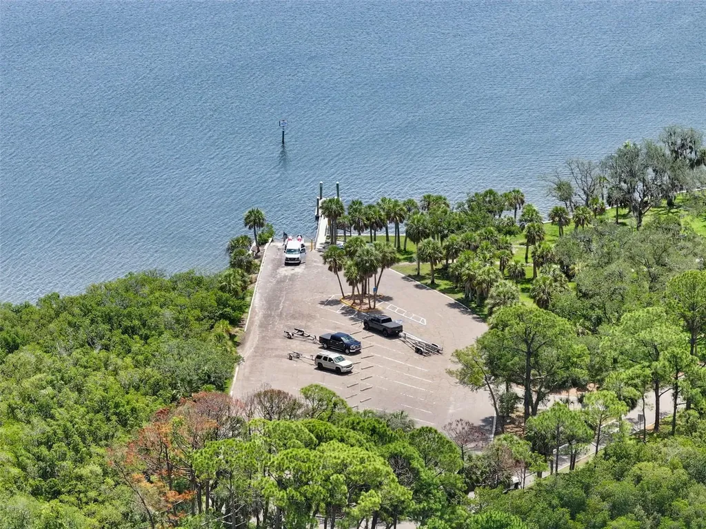 209 Highland Woods Drive Safety Harbor FL 34695