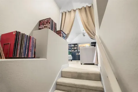 209 Highland Woods Drive Safety Harbor FL 34695