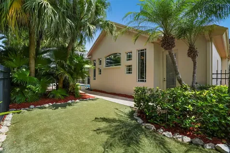 209 Highland Woods Drive Safety Harbor FL 34695