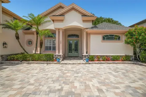 209 Highland Woods Drive Safety Harbor FL 34695