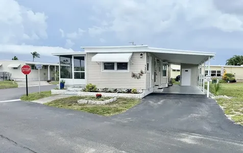 7173 Mount Bristol Boulevard NE St Petersburg FL 33702