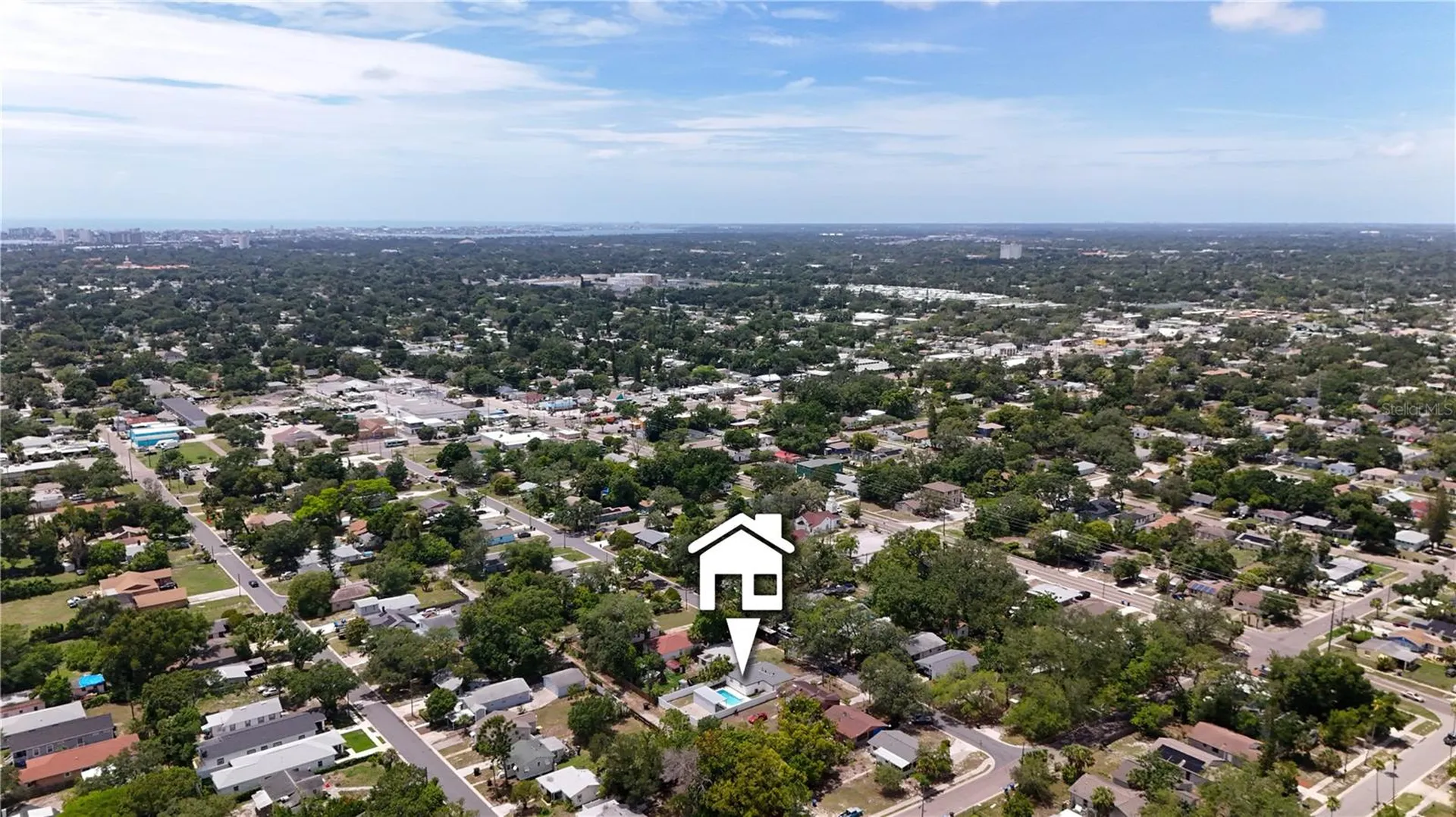 4628 16th Avenue S St Petersburg FL 33711