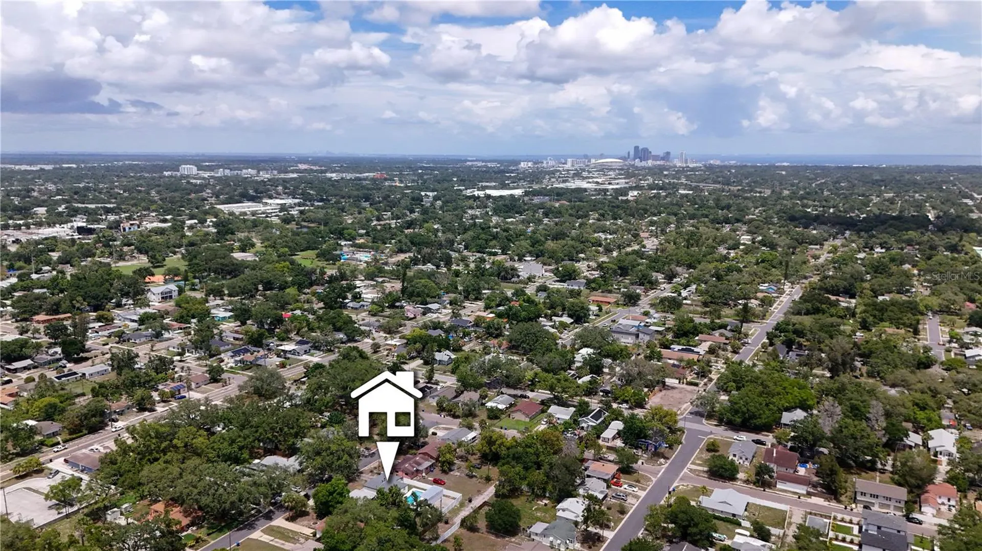 4628 16th Avenue S St Petersburg FL 33711