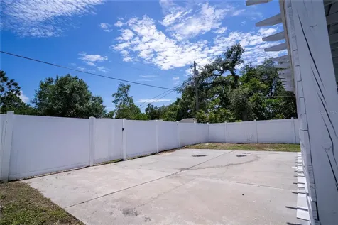 4628 16th Avenue S St Petersburg FL 33711