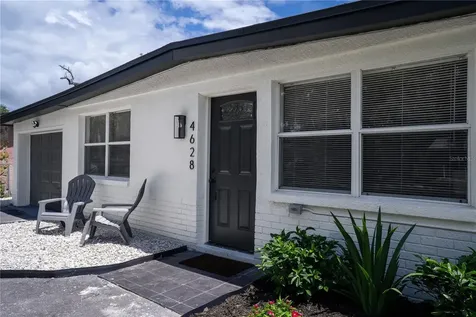4628 16th Avenue S St Petersburg FL 33711