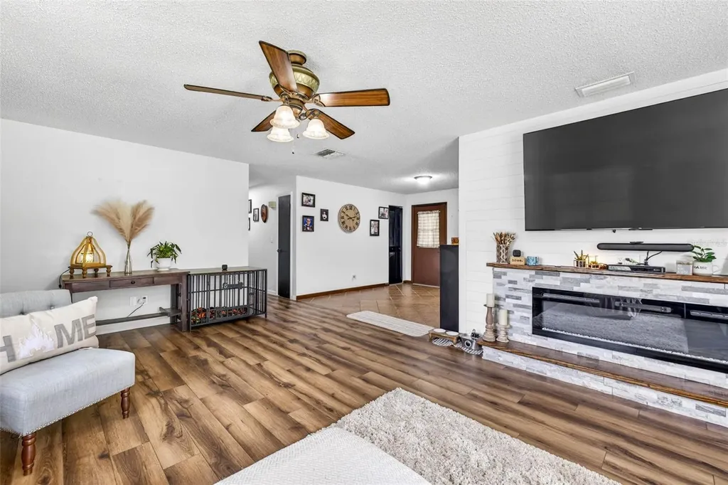 37314 Tucker Road Zephyrhills FL 33541