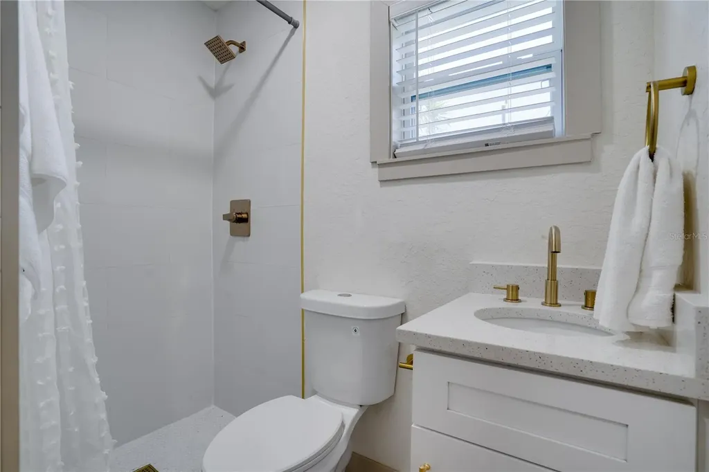 8496 118th Street Seminole FL 33772