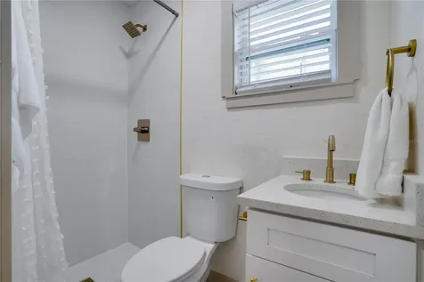 8496 118th Street Seminole FL 33772