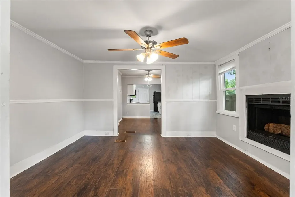 5518 11th Street Zephyrhills FL 33542