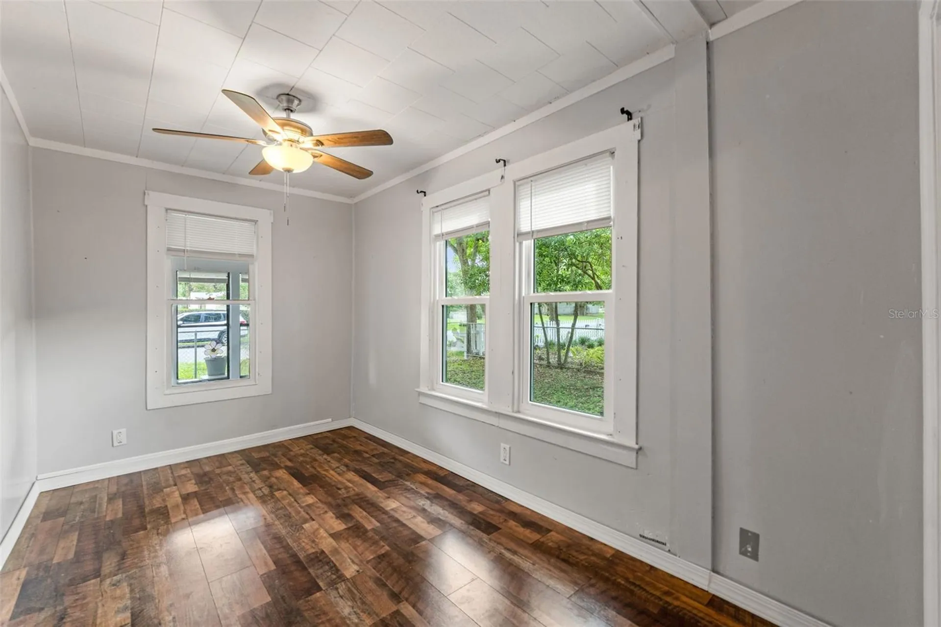 5518 11th Street Zephyrhills FL 33542