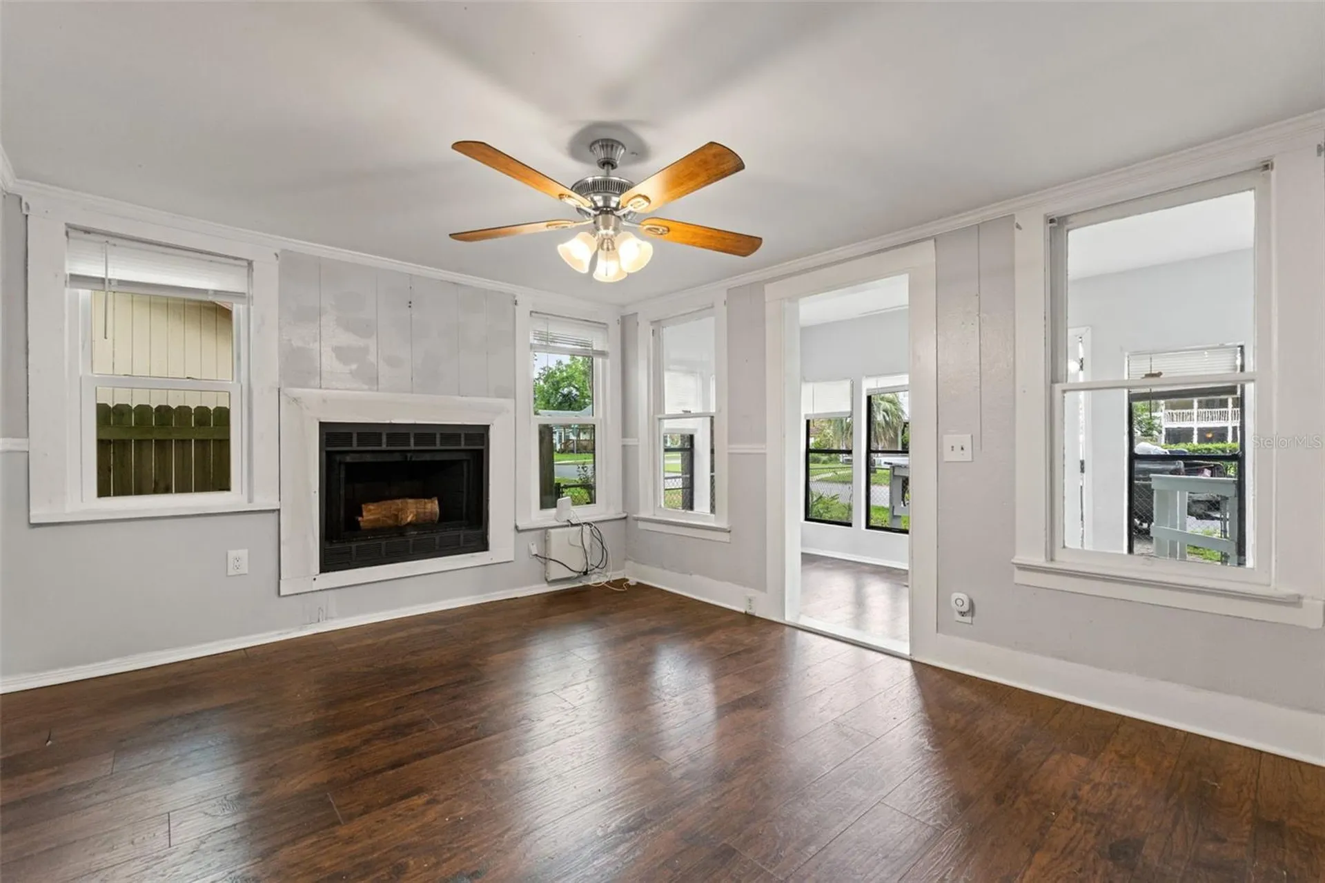 5518 11th Street Zephyrhills FL 33542