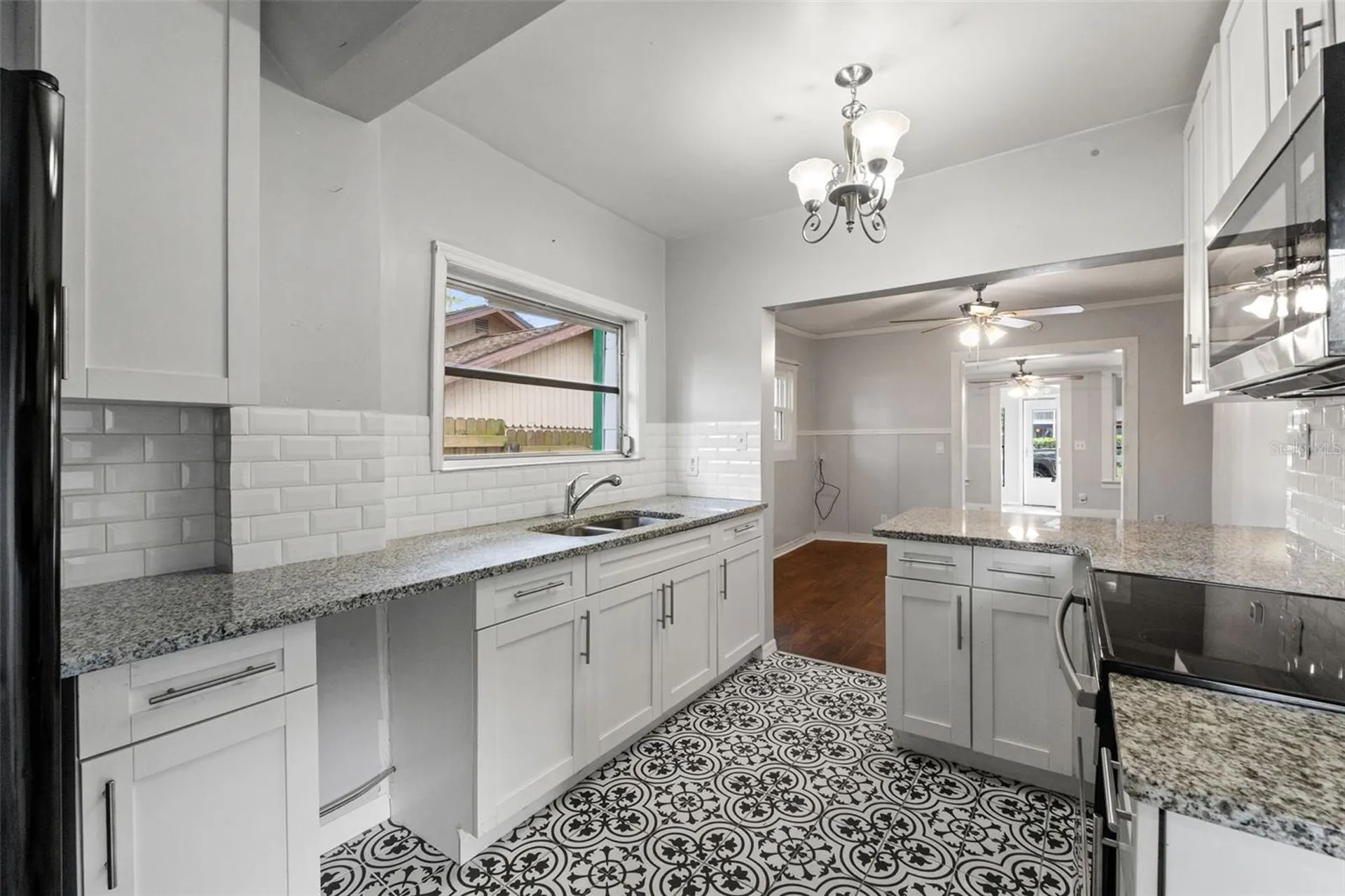 5518 11th Street Zephyrhills FL 33542