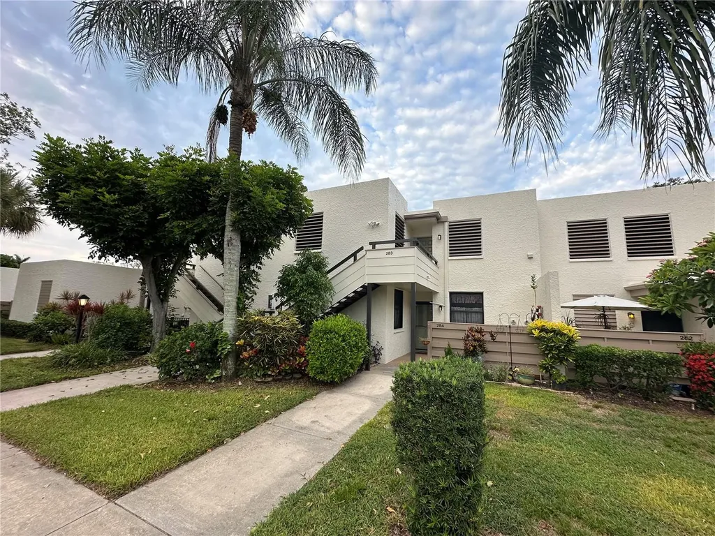283 Sherwood Drive Bradenton FL 34210