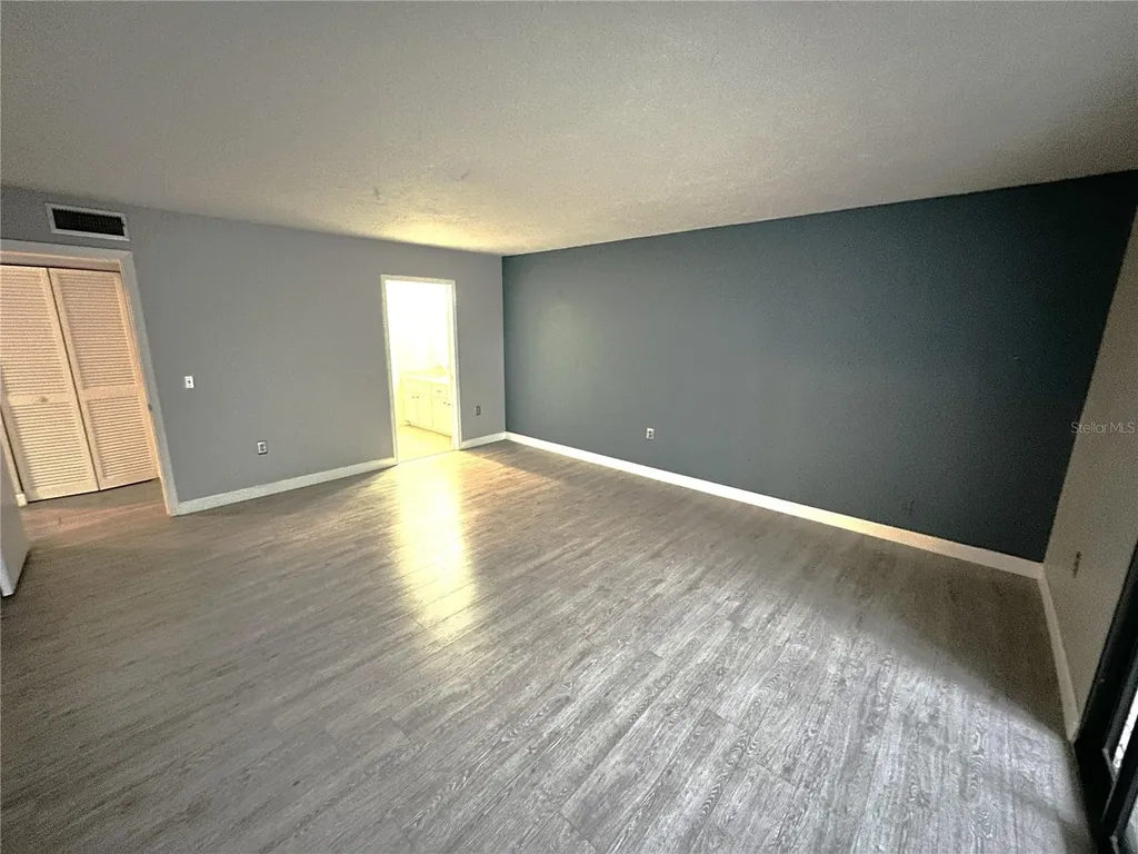 283 Sherwood Drive Bradenton FL 34210