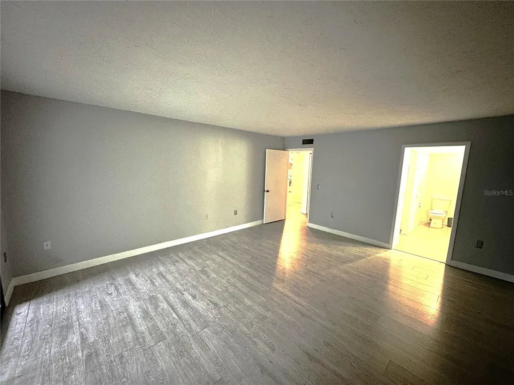 283 Sherwood Drive Bradenton FL 34210