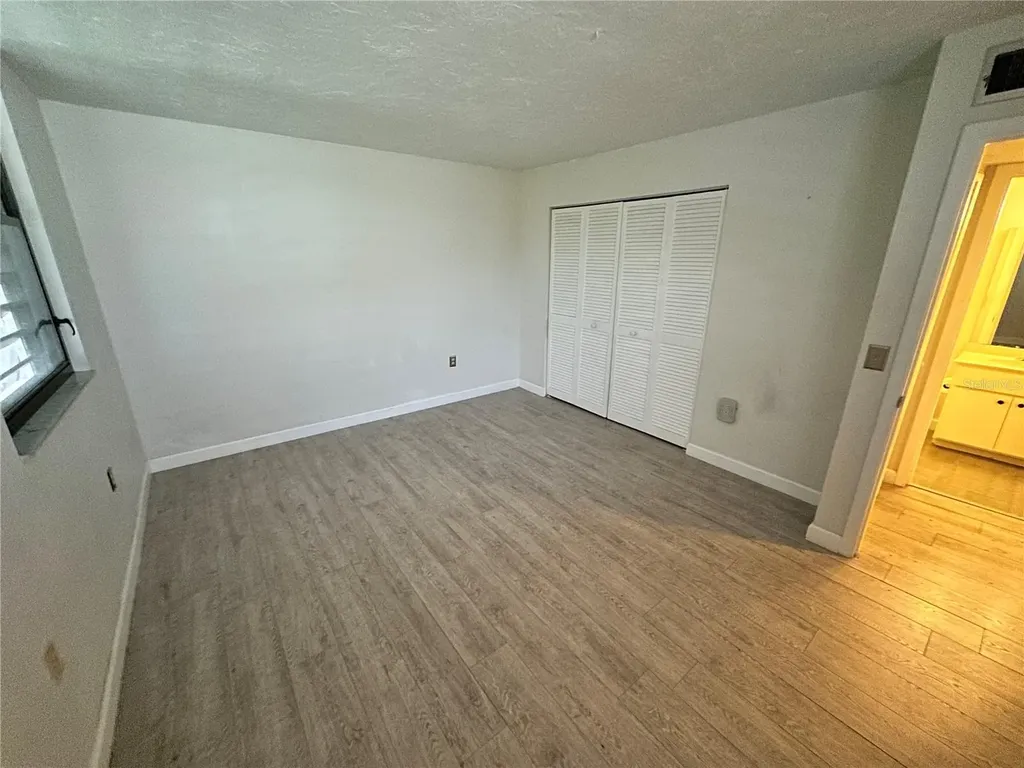 283 Sherwood Drive Bradenton FL 34210
