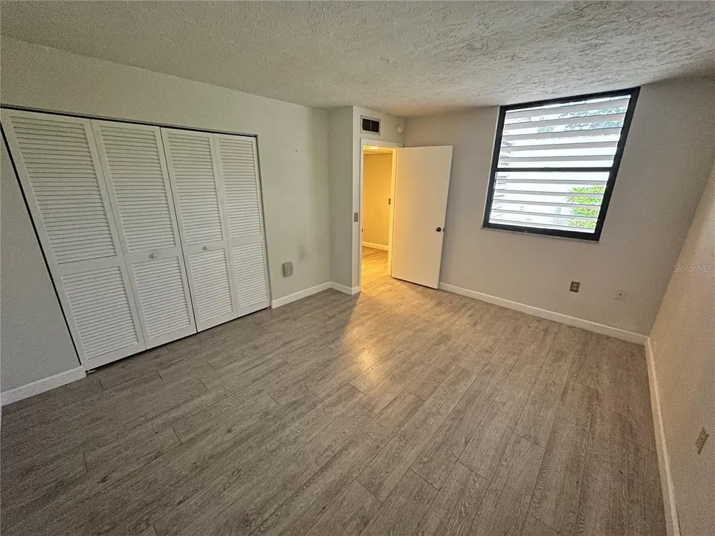283 Sherwood Drive Bradenton FL 34210