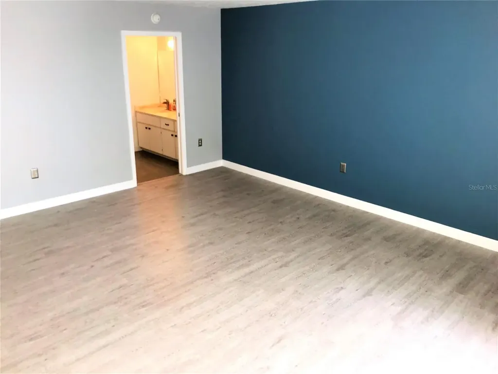 283 Sherwood Drive Bradenton FL 34210
