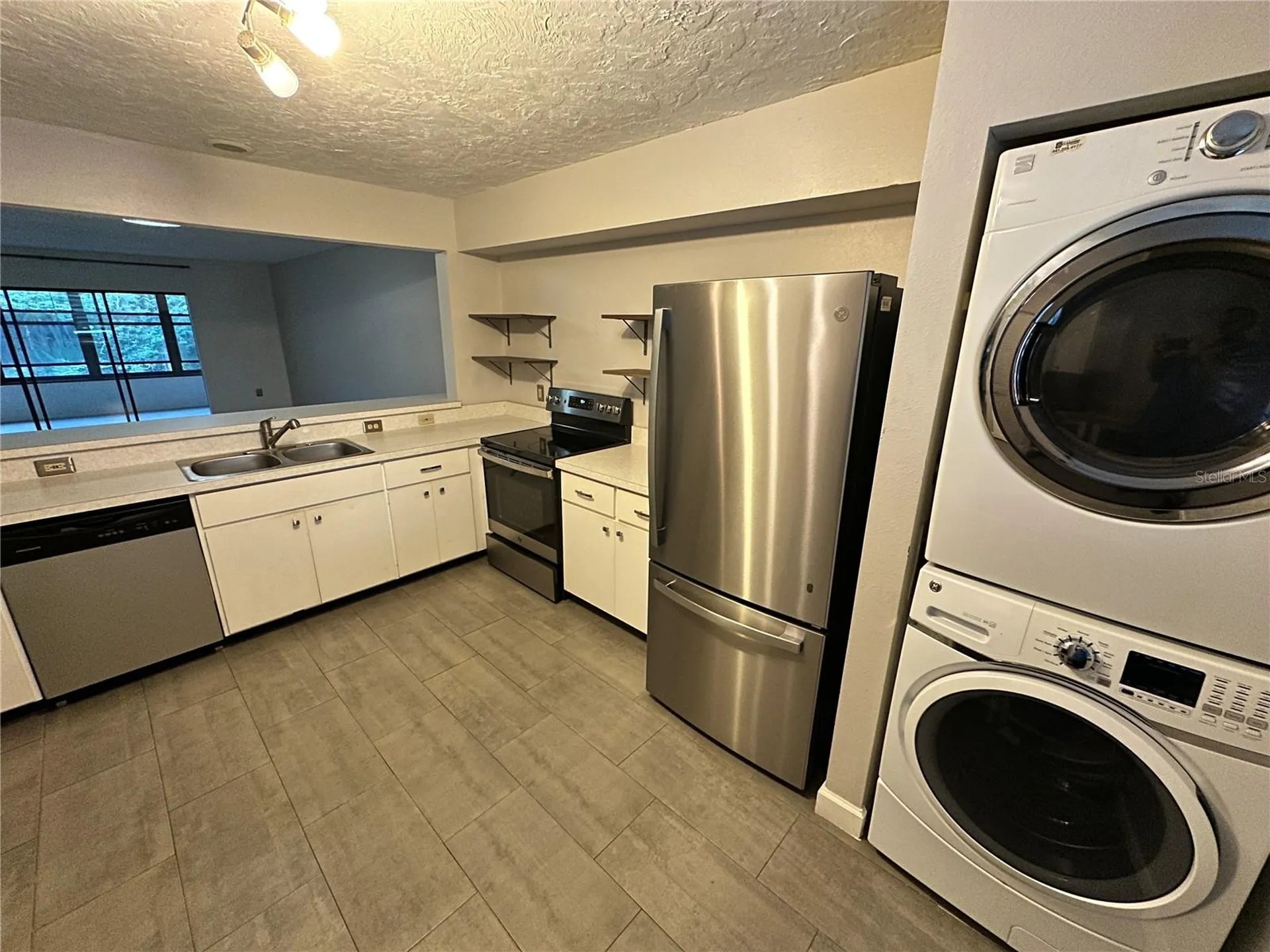 283 Sherwood Drive Bradenton FL 34210