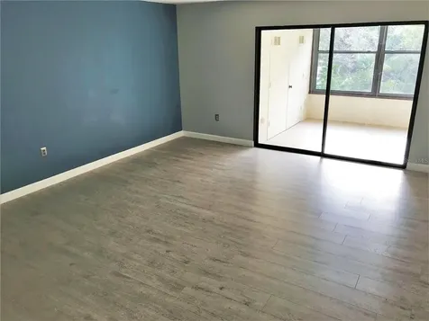 283 Sherwood Drive Bradenton FL 34210