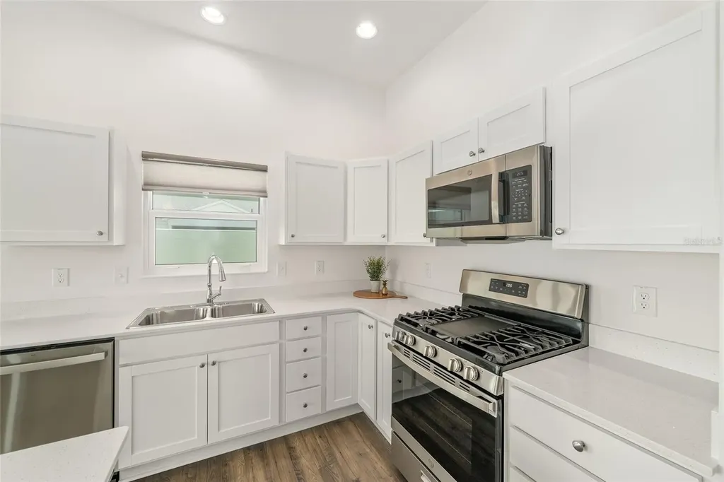 1576 Good Place The Villages FL 34762