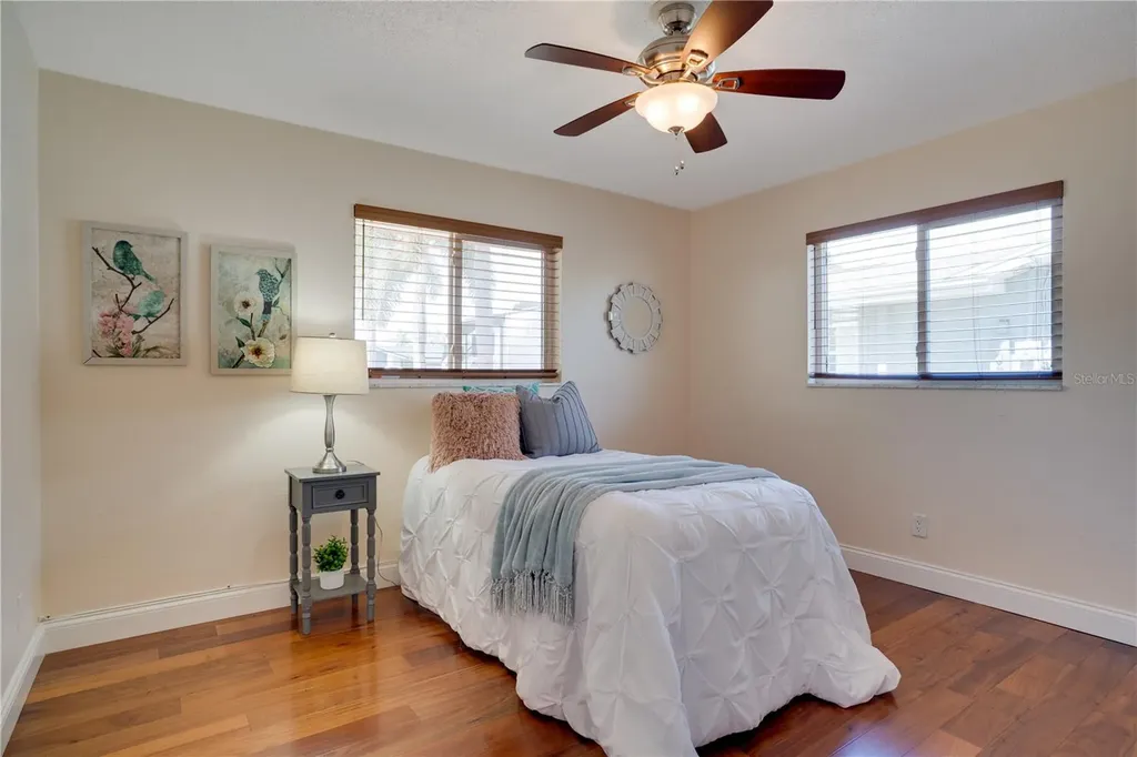 13254 87th Place Seminole FL 33776