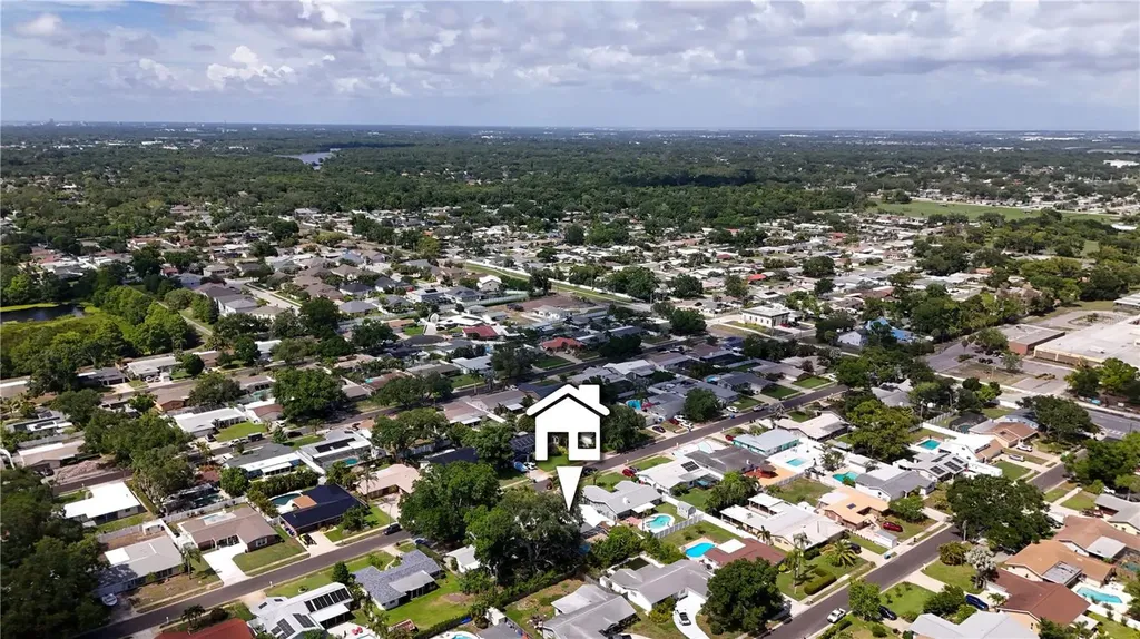 13254 87th Place Seminole FL 33776
