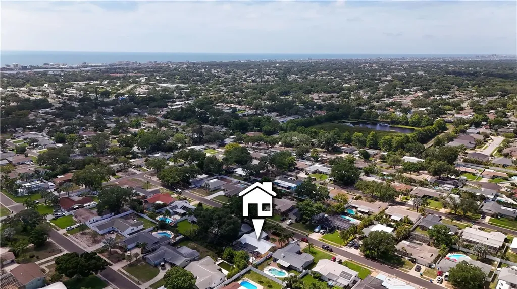 13254 87th Place Seminole FL 33776