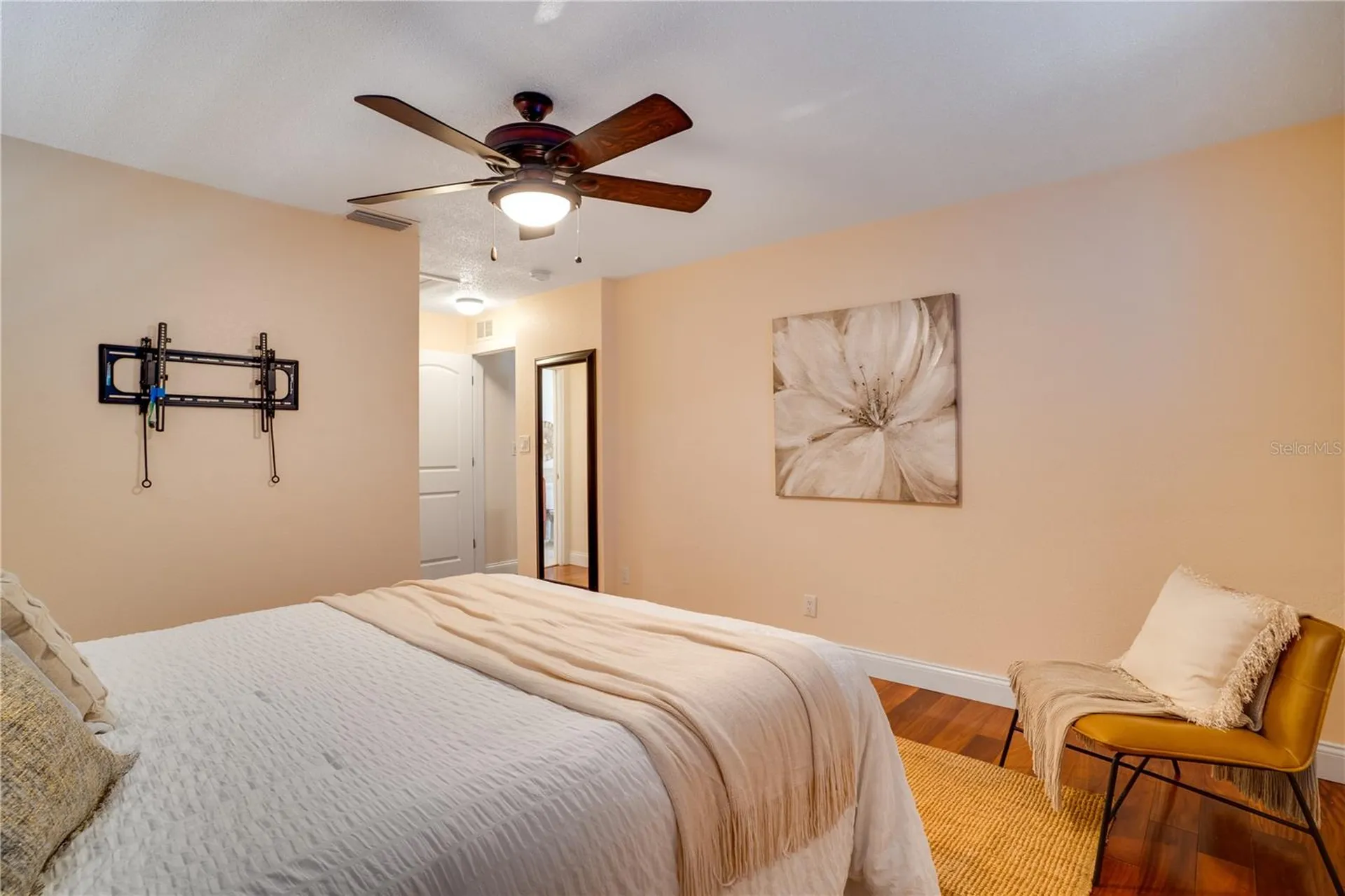 13254 87th Place Seminole FL 33776
