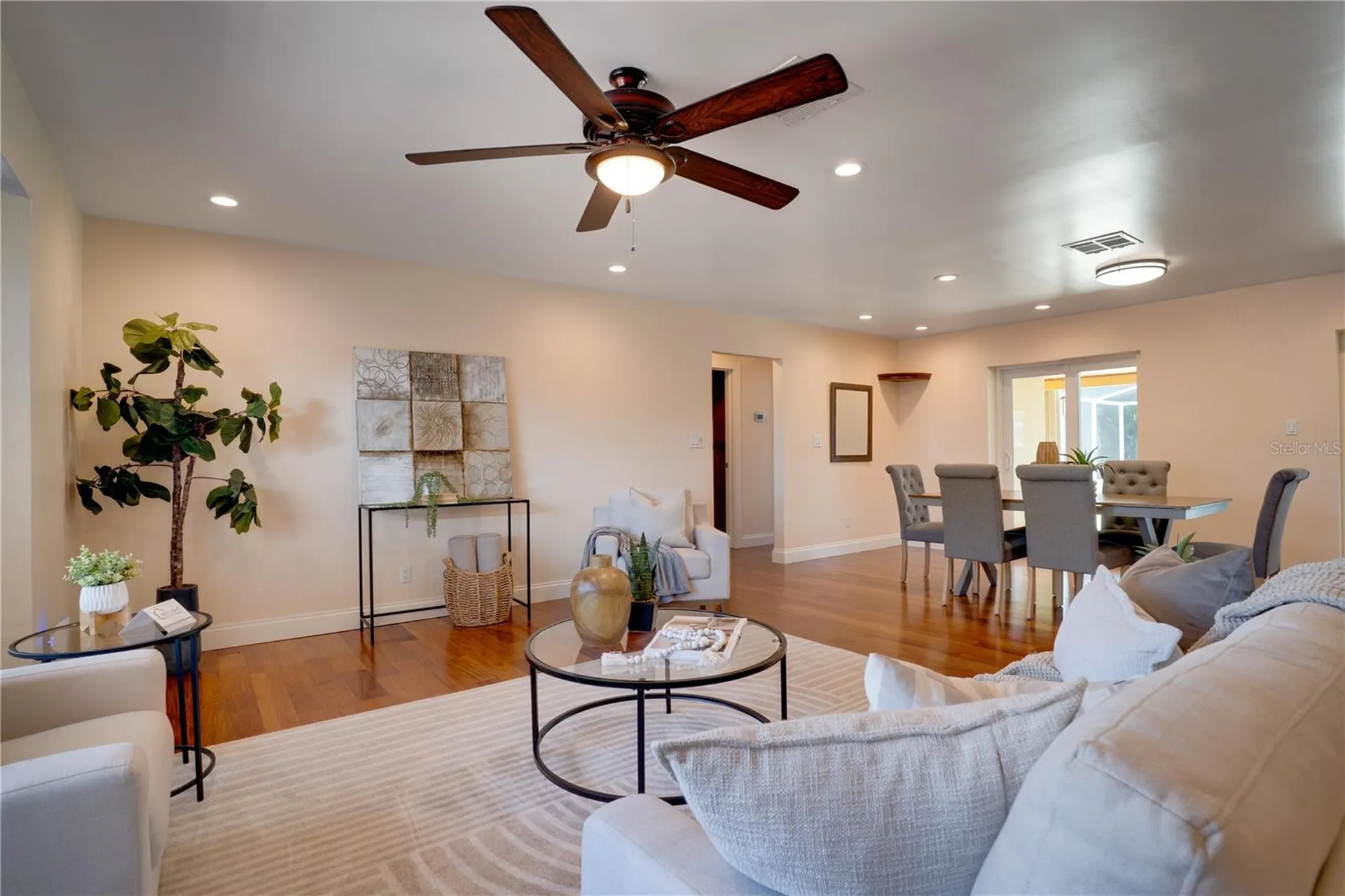 13254 87th Place Seminole FL 33776