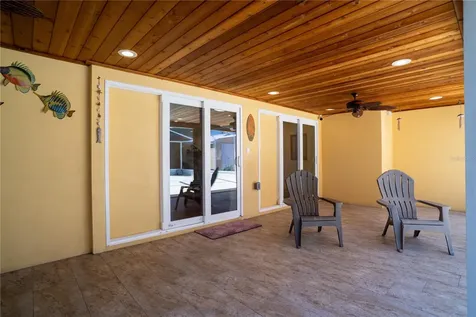 13254 87th Place Seminole FL 33776