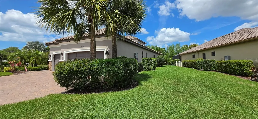 9760 Highland Park Place Palmetto FL 34221