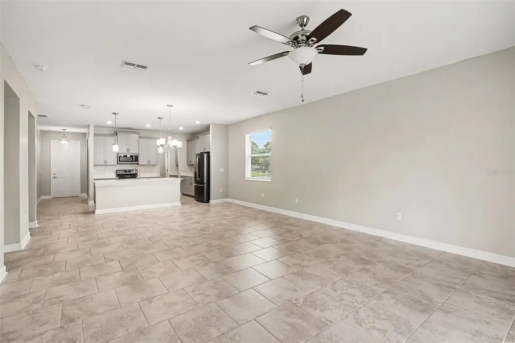 490 Brunswick Drive Davenport FL 33837