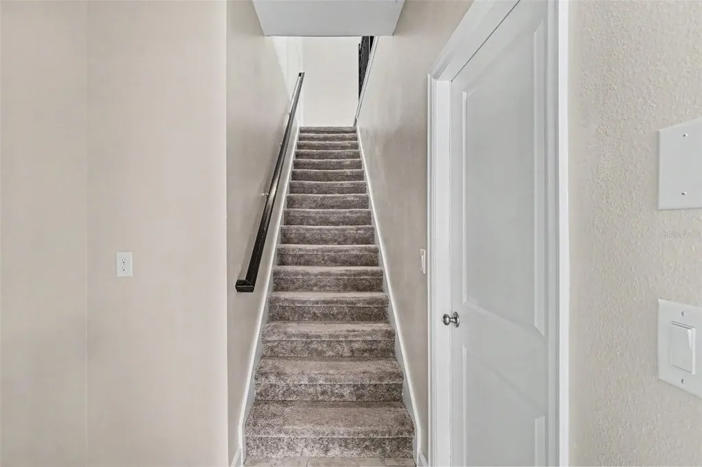 490 Brunswick Drive Davenport FL 33837